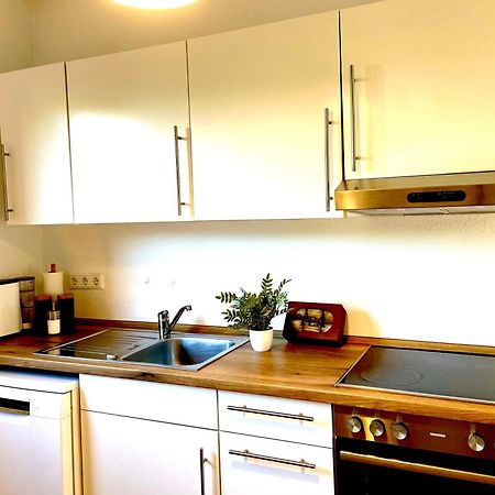 Wlan,Smart Tv,4 Betten, Zentral Emden Exteriör bild