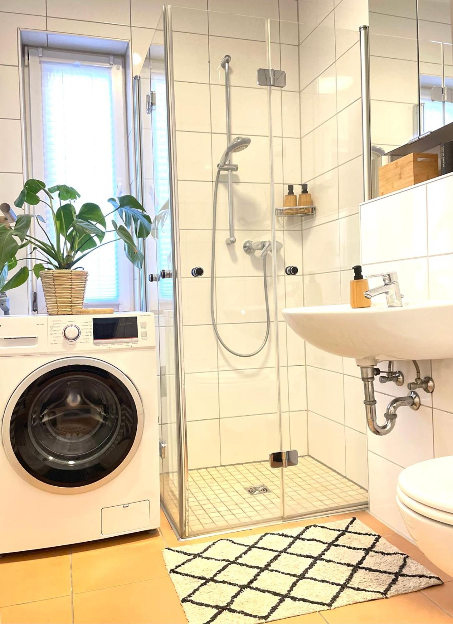 Wlan,Smart Tv,4 Betten, Zentral Emden Exteriör bild